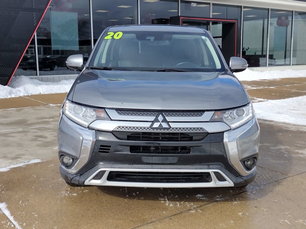 Used 2020 Mitsubishi Outlander SE image 14