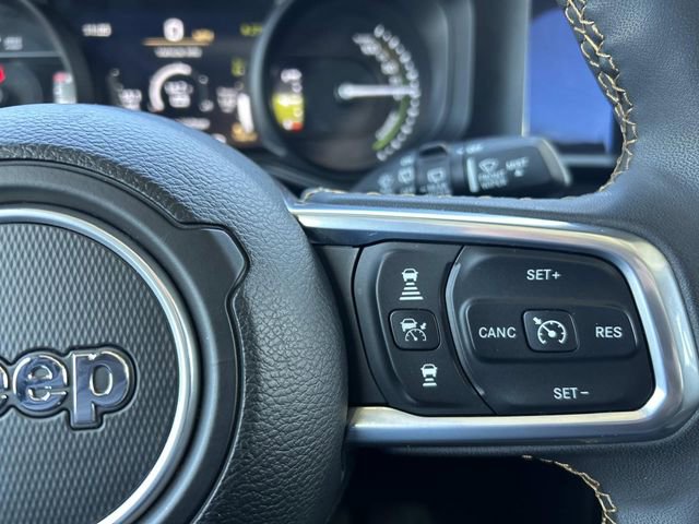 Used 2024 Jeep Wrangler Unlimited Sahara AWD/4WD image 26