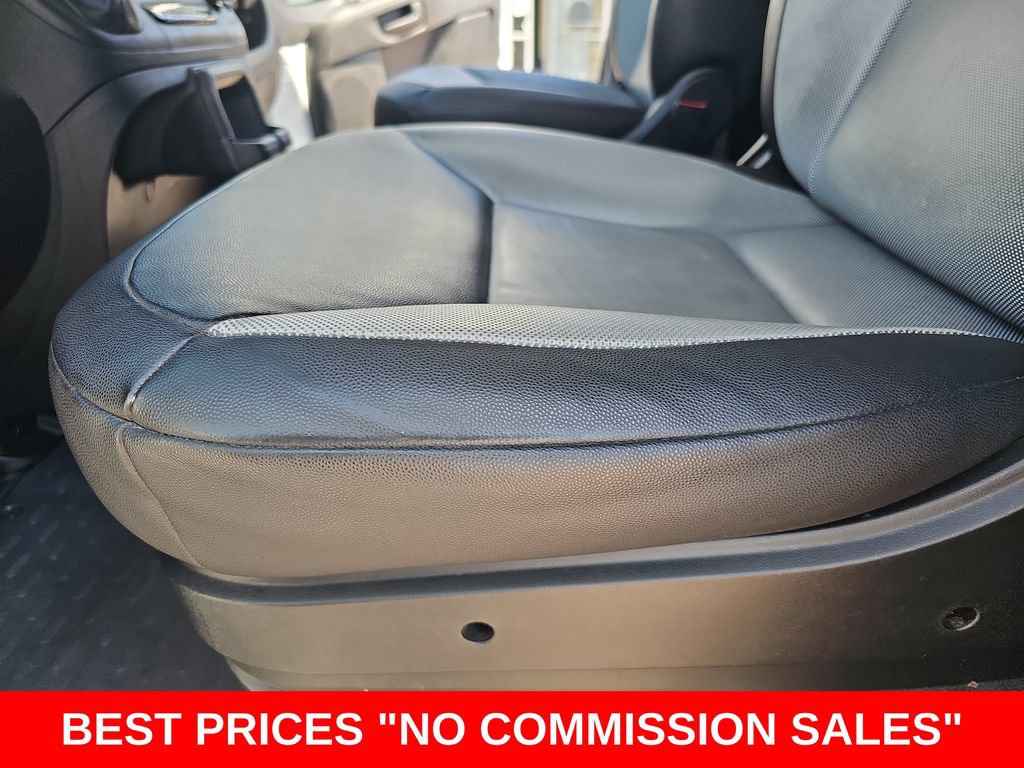 Used 2025 RAM ProMaster 2500 w/ Convenience Group FWD image 28