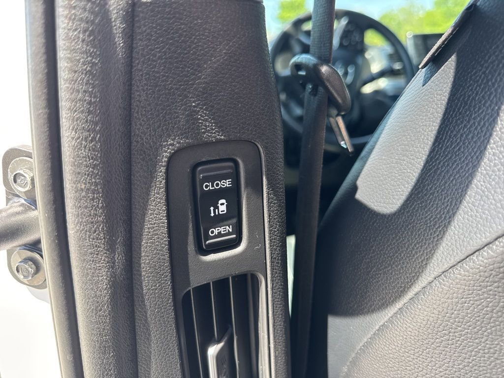 Used 2023 Honda Odyssey Touring image 33
