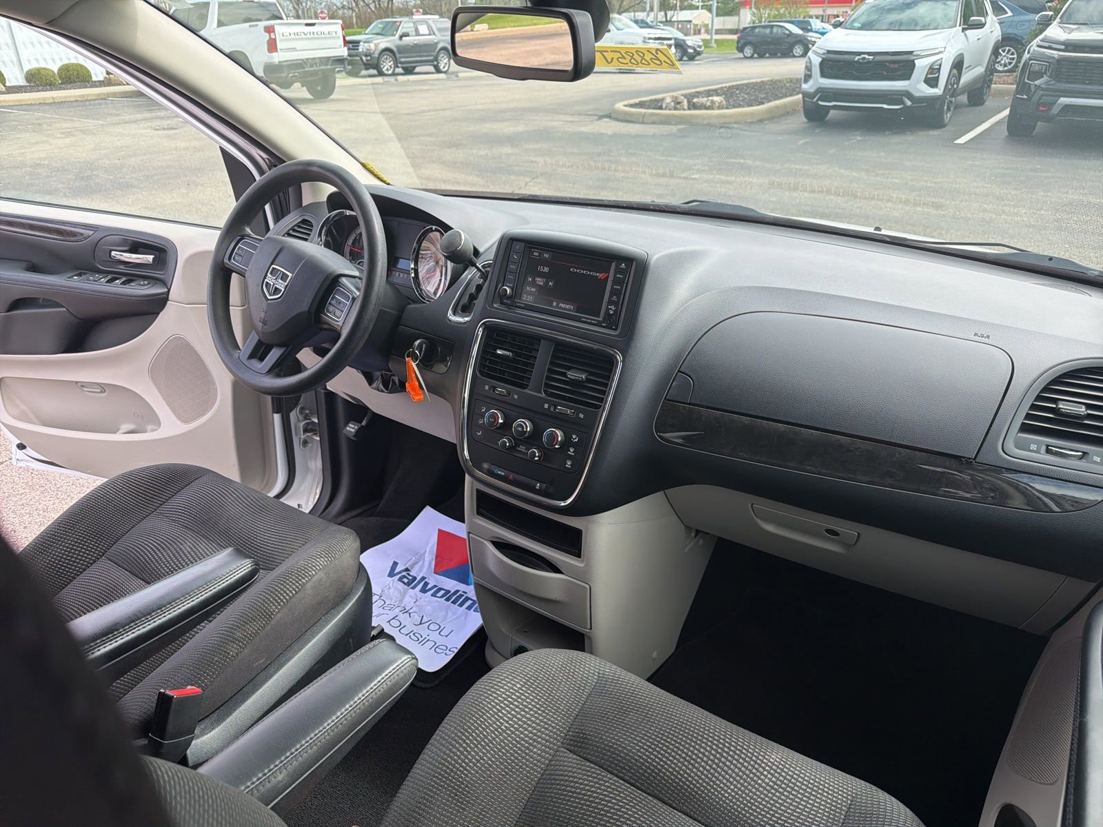 Used 2020 Dodge Grand Caravan SE image 28