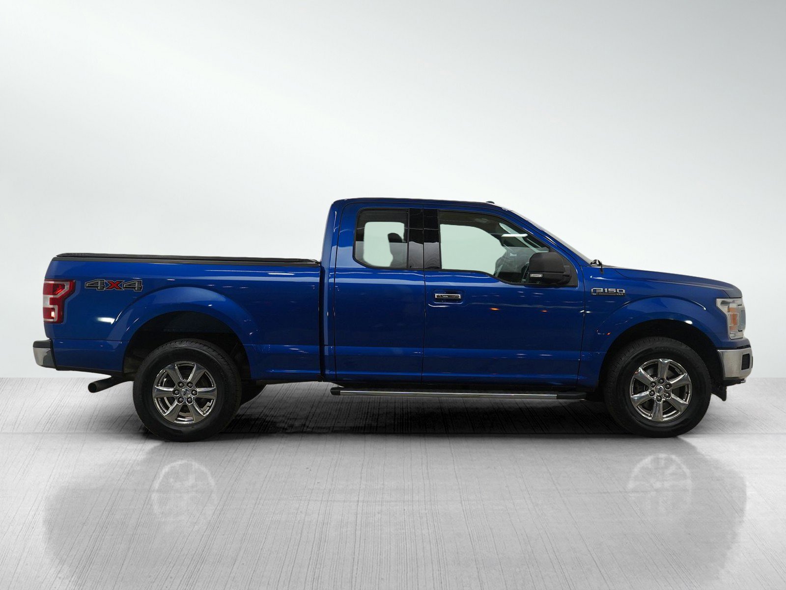 Used 2018 Ford F150 XLT w/ Equipment Group 302A Luxury image 6