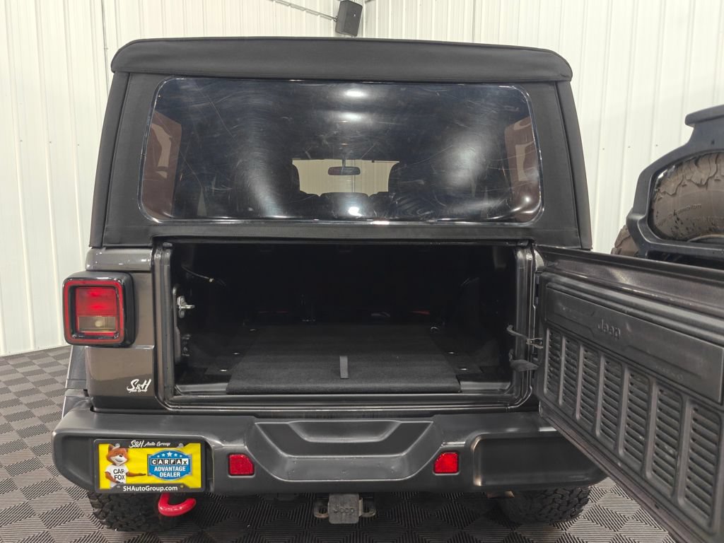 Used 2018 Jeep Wrangler Unlimited Rubicon AWD/4WD image 29
