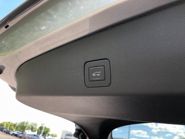 Used 2024 Buick Encore GX Avenir w/ Avenir Convenience Package image 25