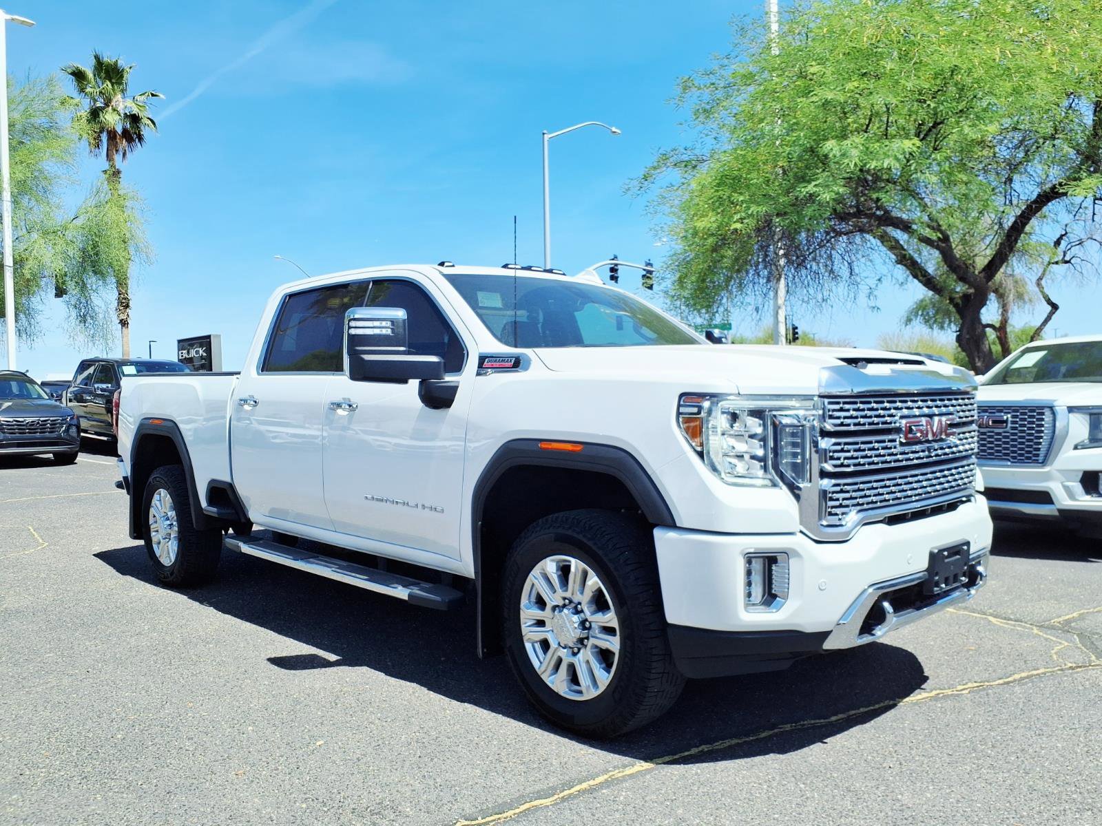 Used 2021 GMC Sierra 3500 Denali w/ Denali Ultimate Package image 3