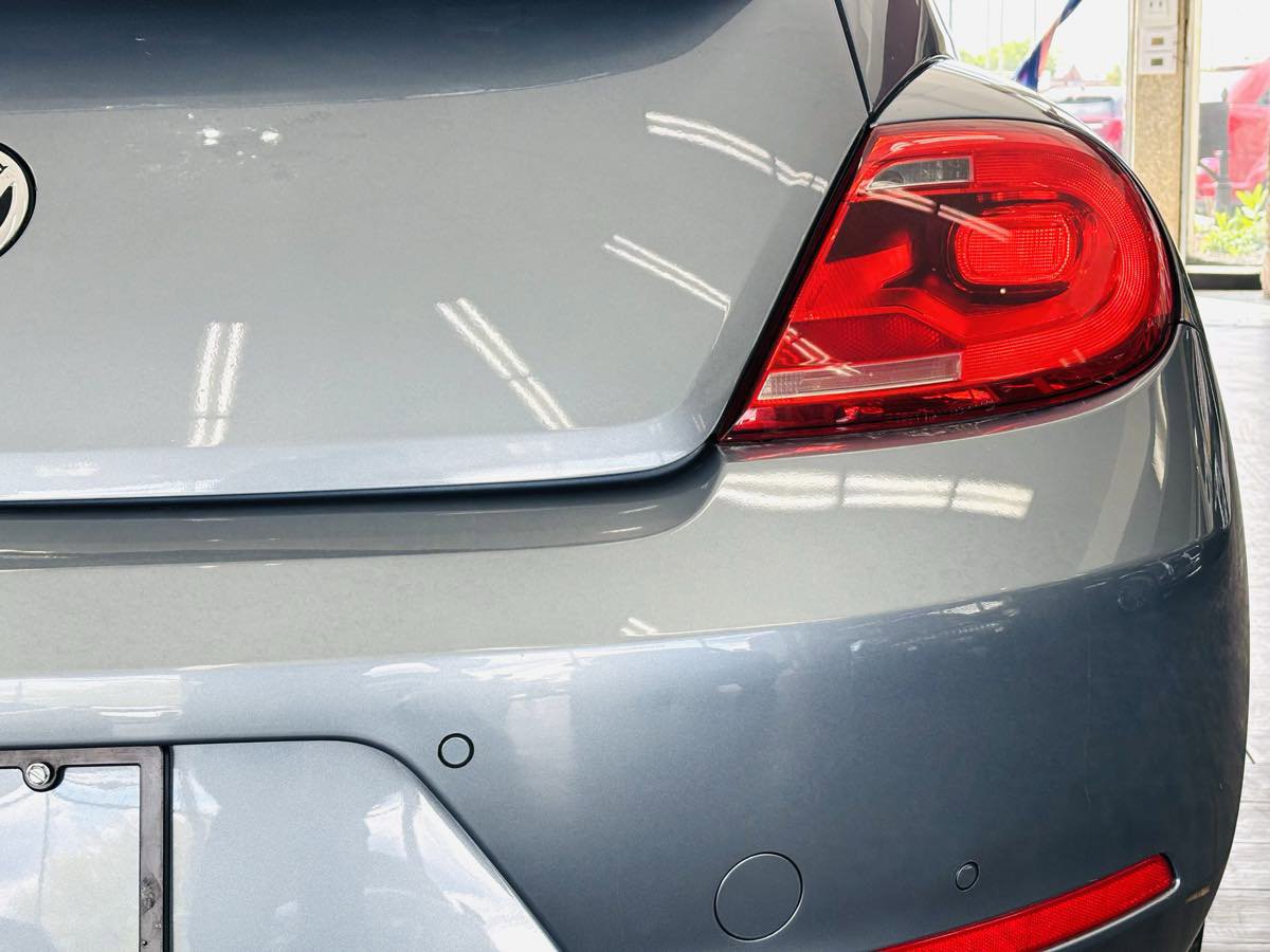 Used 2019 Volkswagen Beetle 2.0T Final Edition SEL FWD image 6