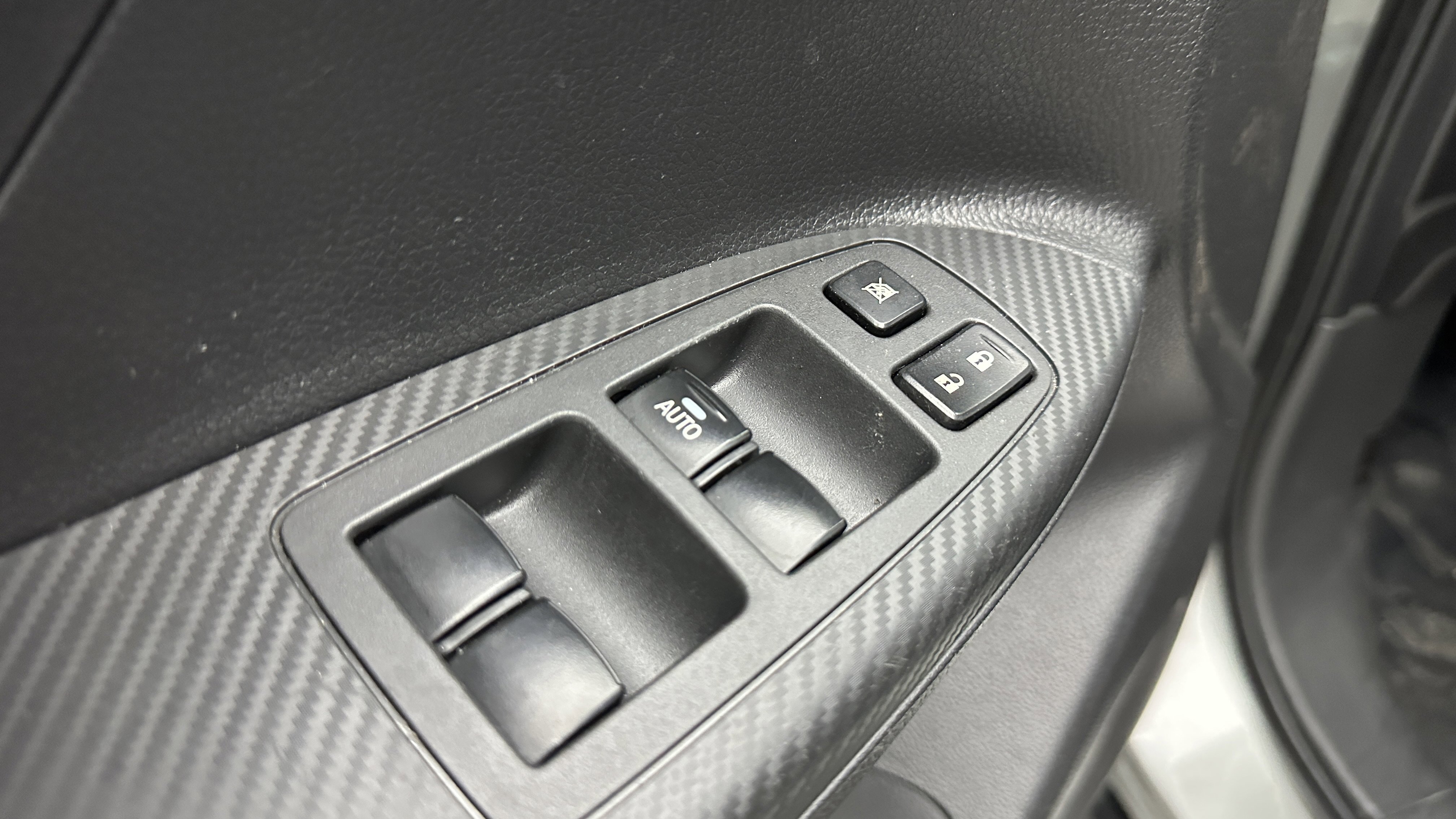 Used 2019 Mitsubishi Eclipse Cross ES AWD/4WD image 22