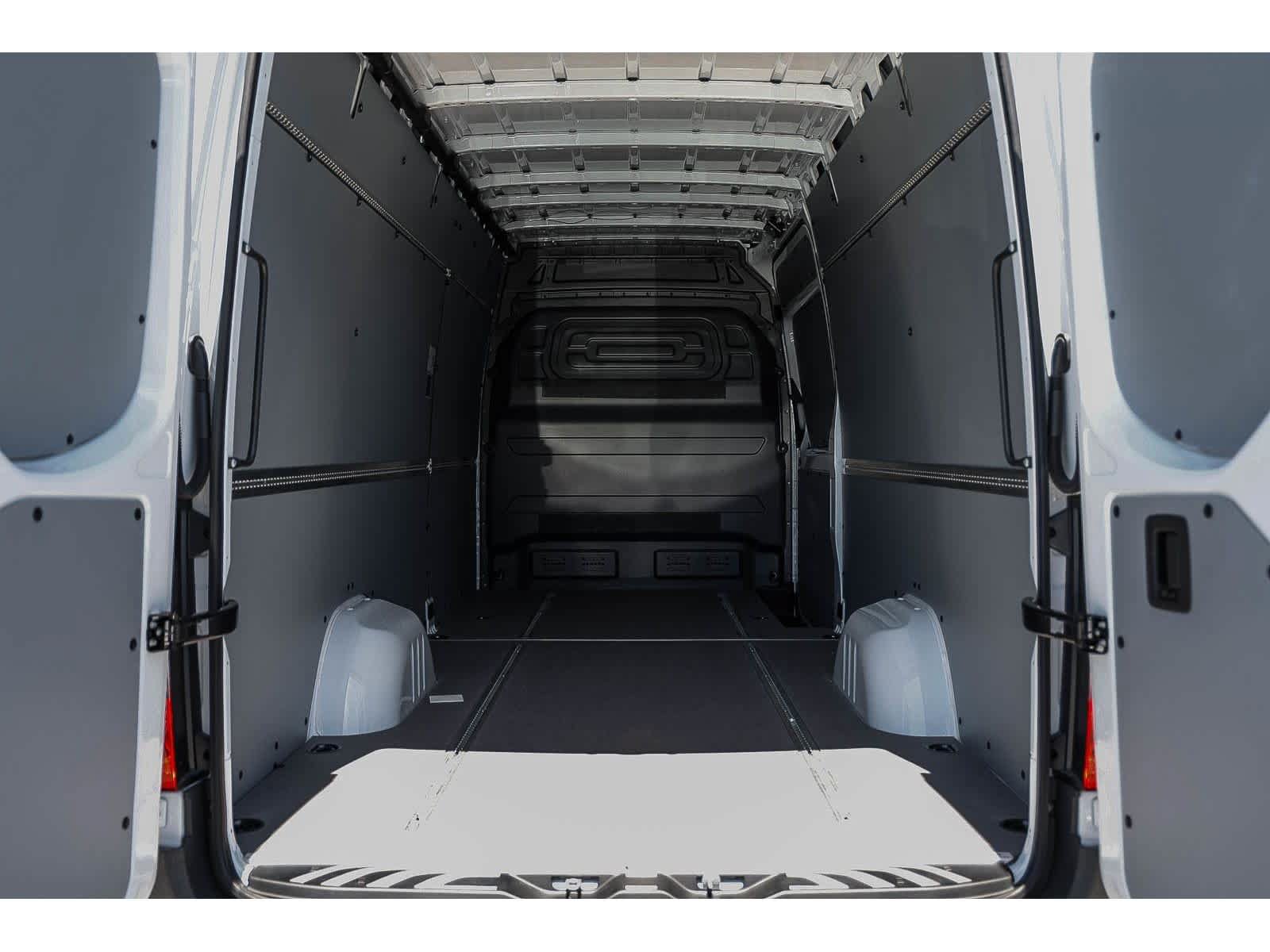 New 2026 Mercedes-Benz Sprinter 2500 image 24