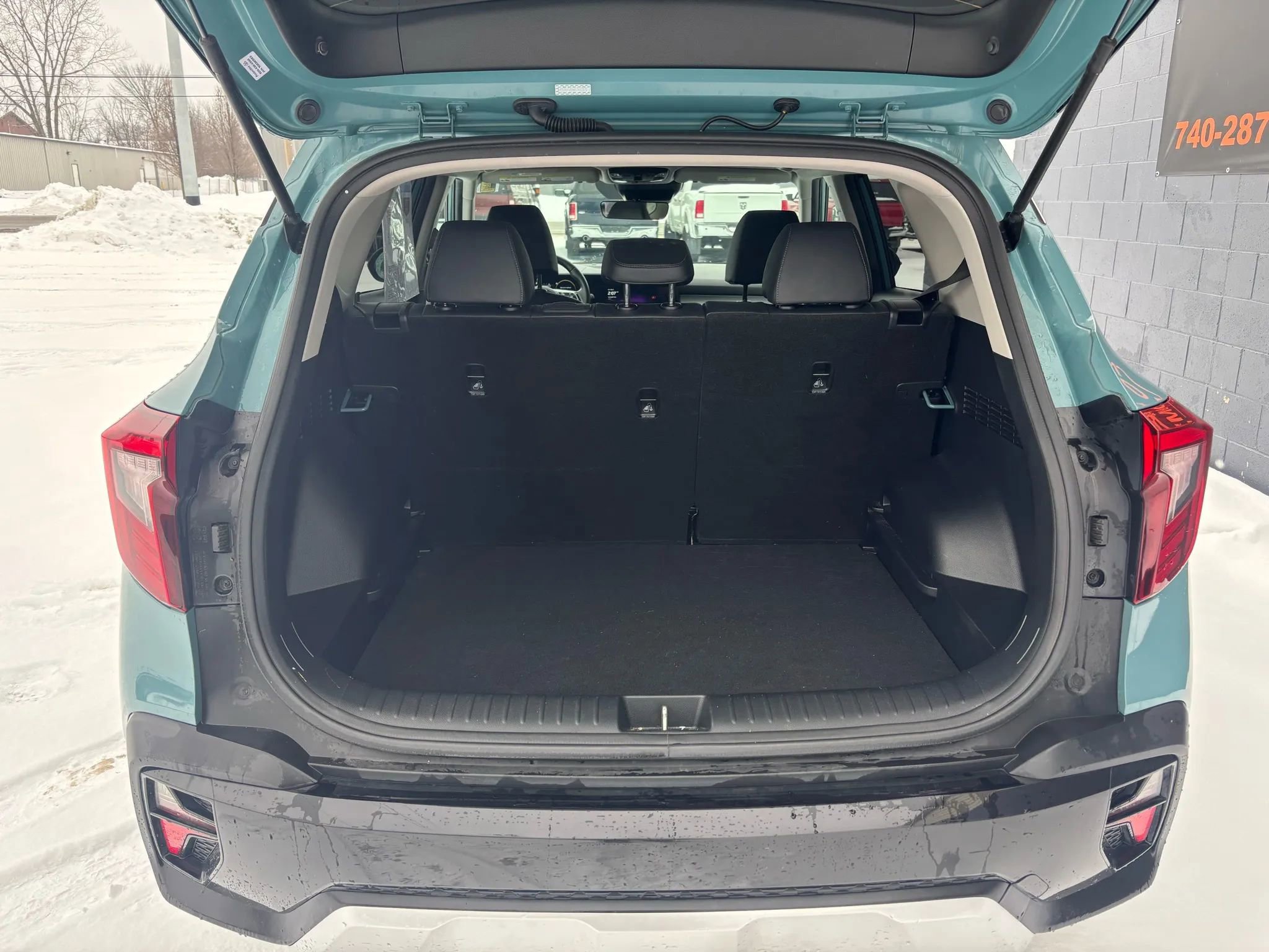 Used 2024 Kia Seltos EX image 5