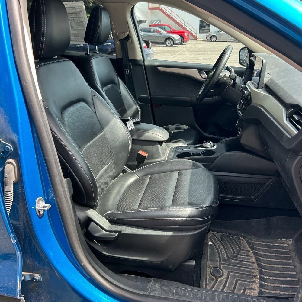 Used 2020 Ford Escape SEL AWD/4WD image 6