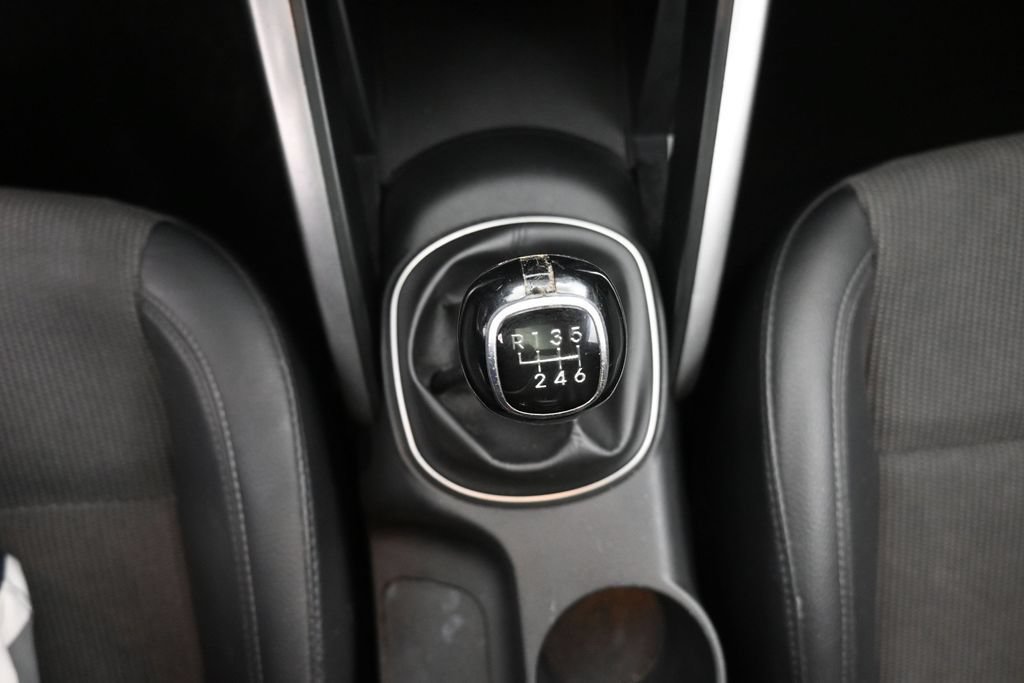 Used 2014 Hyundai Veloster w/ Style Package 02 FWD image 18