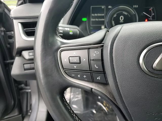 Used 2021 Lexus UX 250h w/ Accessory Package (Z1) image 18