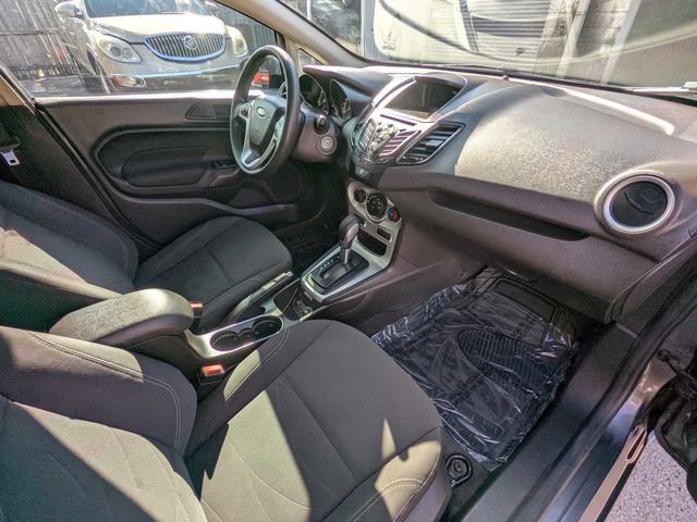 Used 2019 Ford Fiesta SE FWD image 13