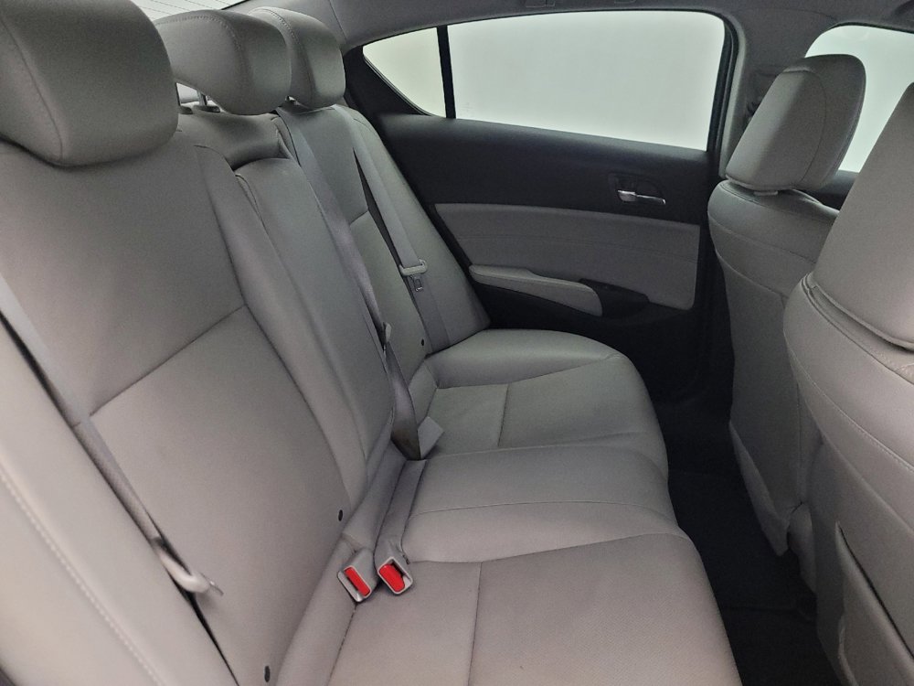 Used 2017 Acura ILX FWD image 19