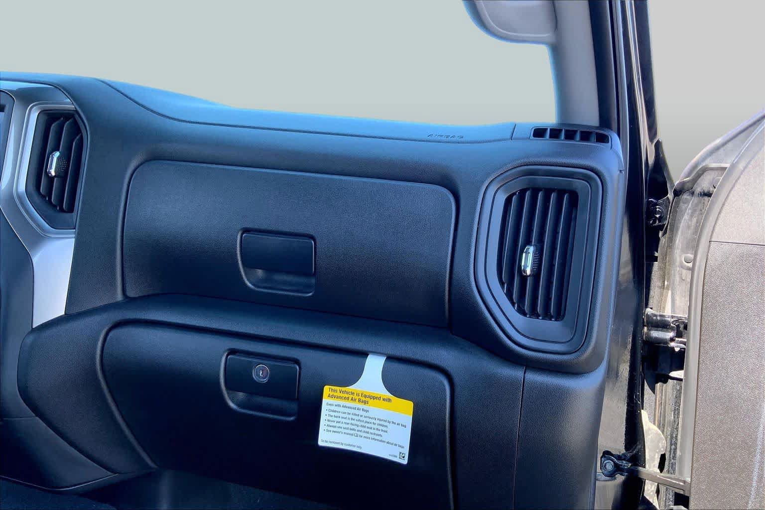 Used 2025 Chevrolet Silverado 1500 Custom RWD image 18