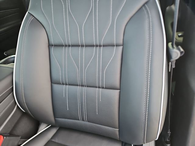 New 2026 Buick Enclave Avenir w/ Super Cruise Package FWD image 12