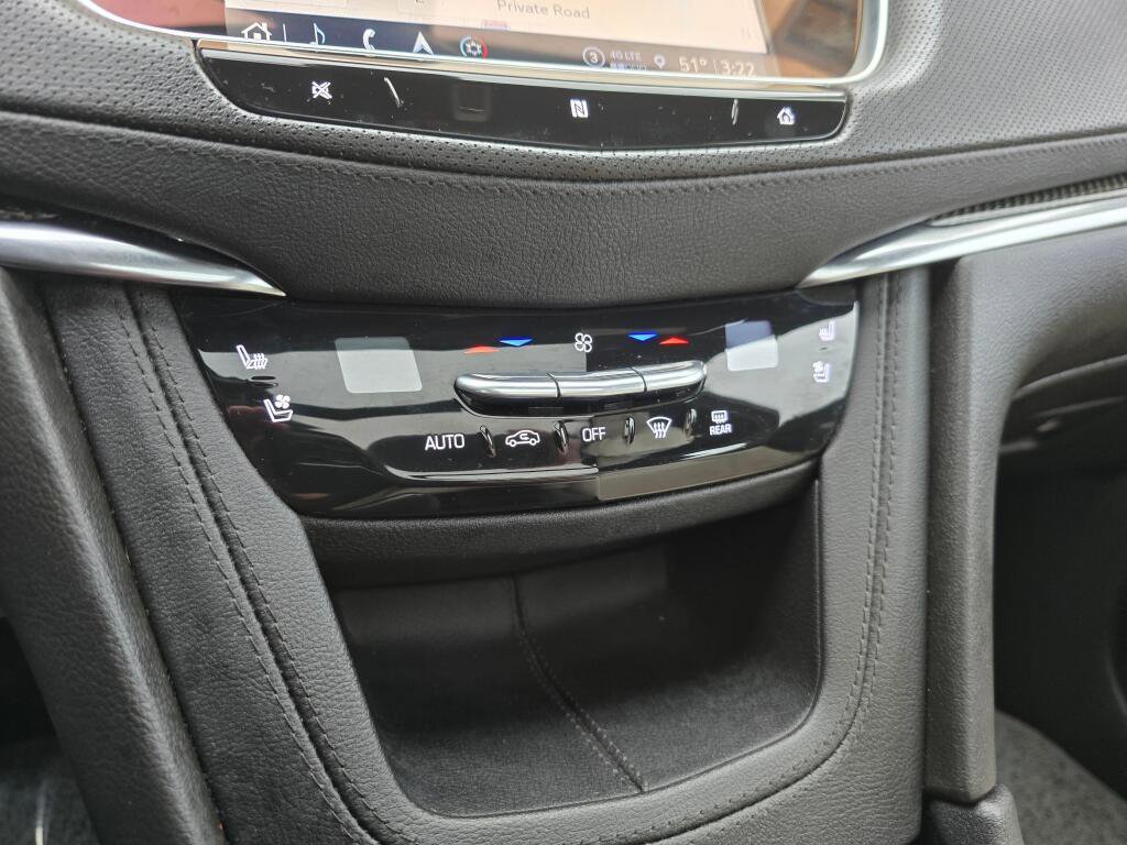 Used 2021 Cadillac XT5 Sportv w/ LPO, Floor Liner Package image 44