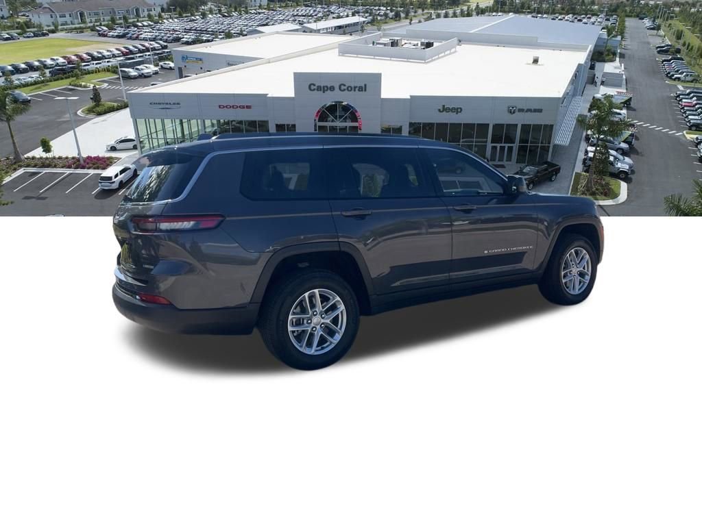 Used 2024 Jeep Grand Cherokee L Laredo RWD image 20