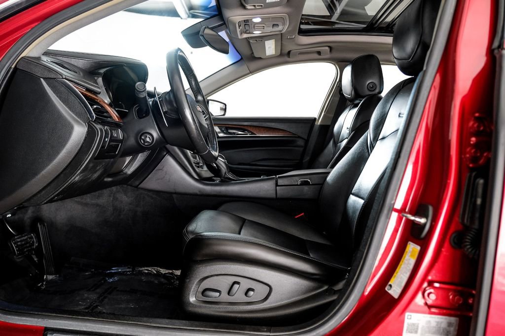 Used 2018 Cadillac CTS Luxury image 3