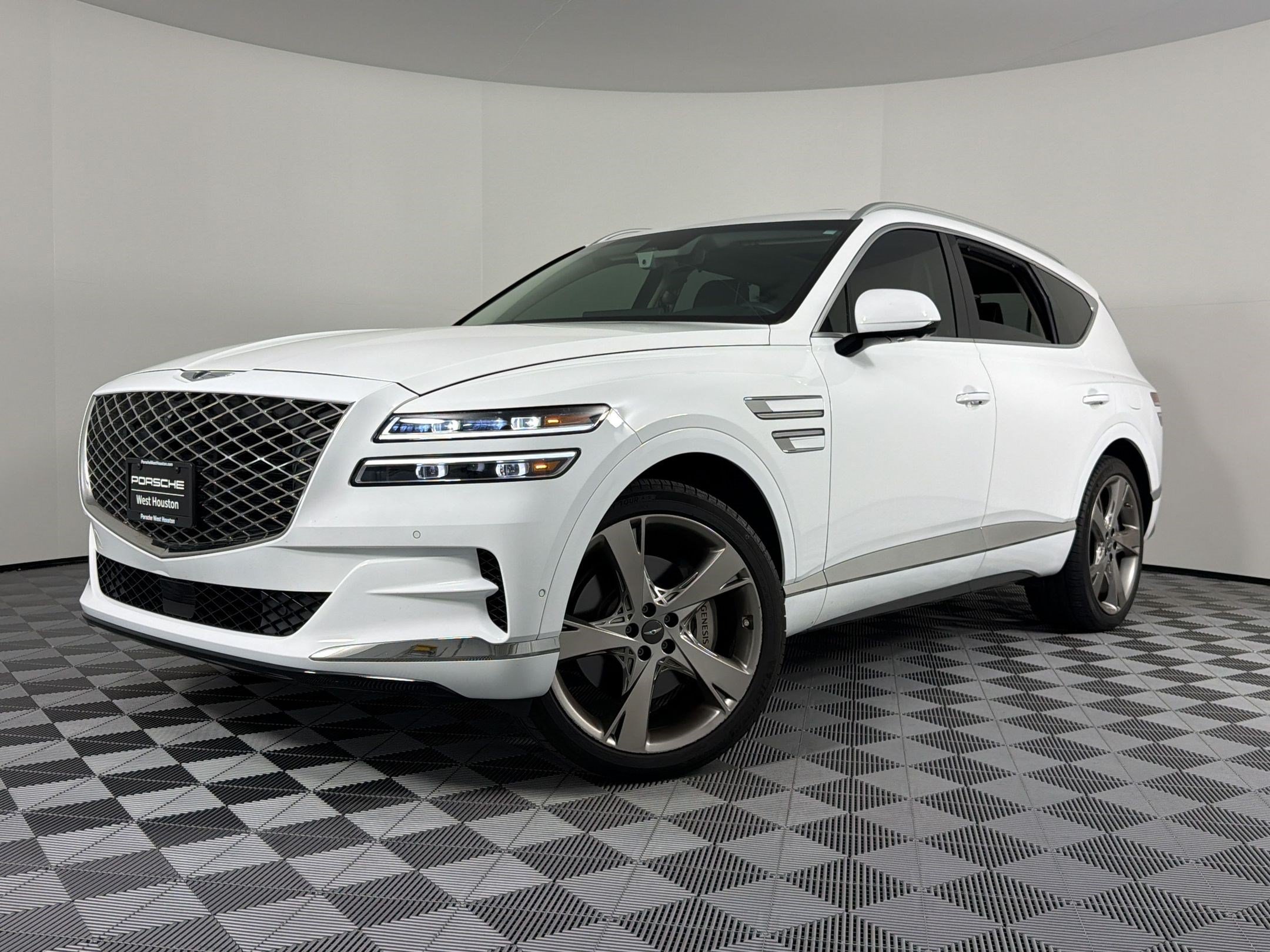 Used 2024 Genesis GV80 3.5T w/ Prestige Package AWD/4WD video 1