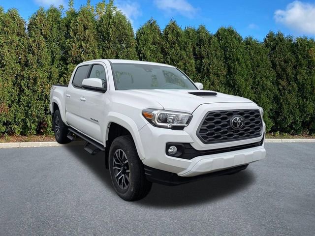 Used 2023 Toyota Tacoma TRD Sport image 3
