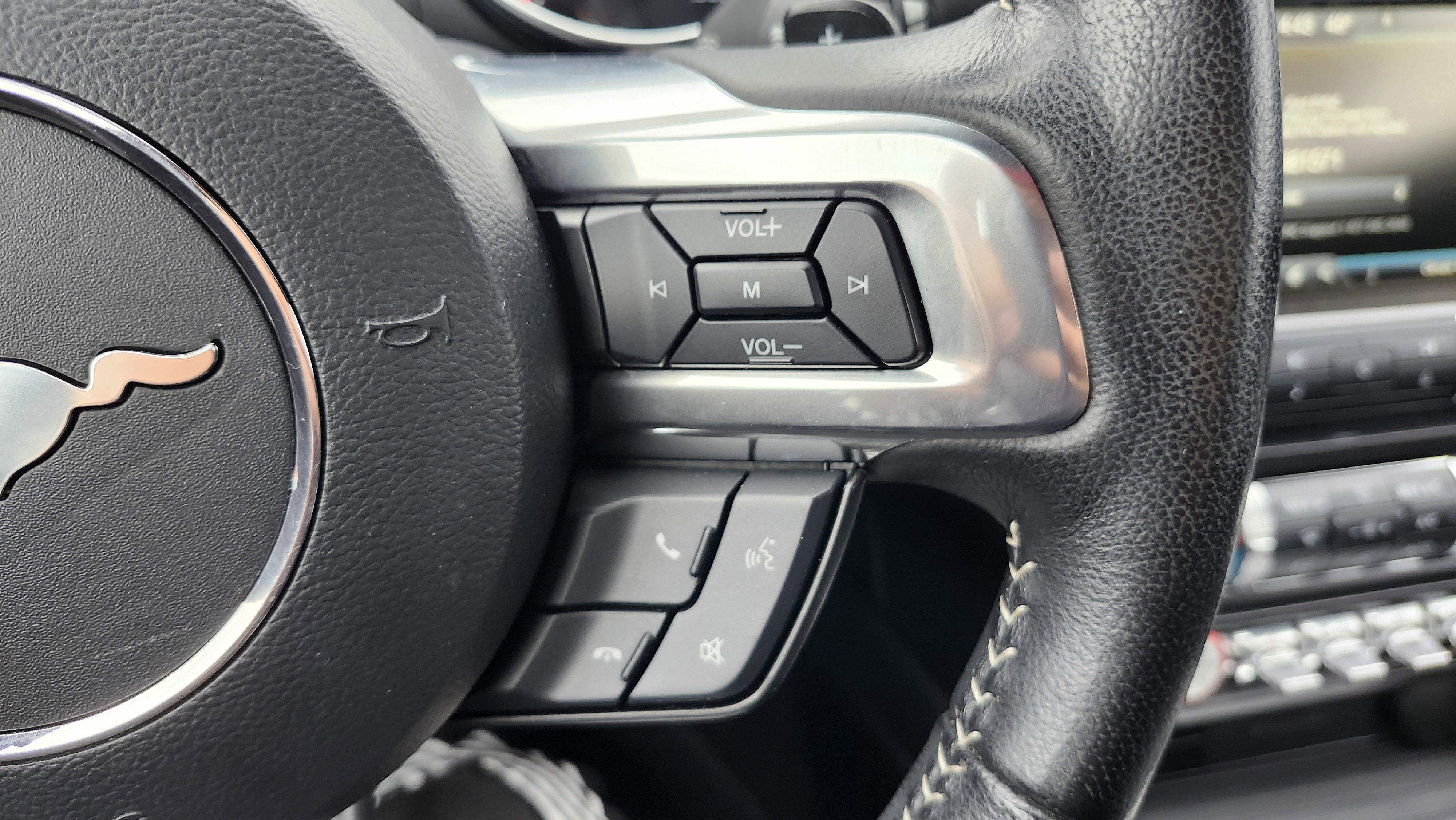 Used 2015 Ford Mustang Premium w/ Equipment Group 201A image 34