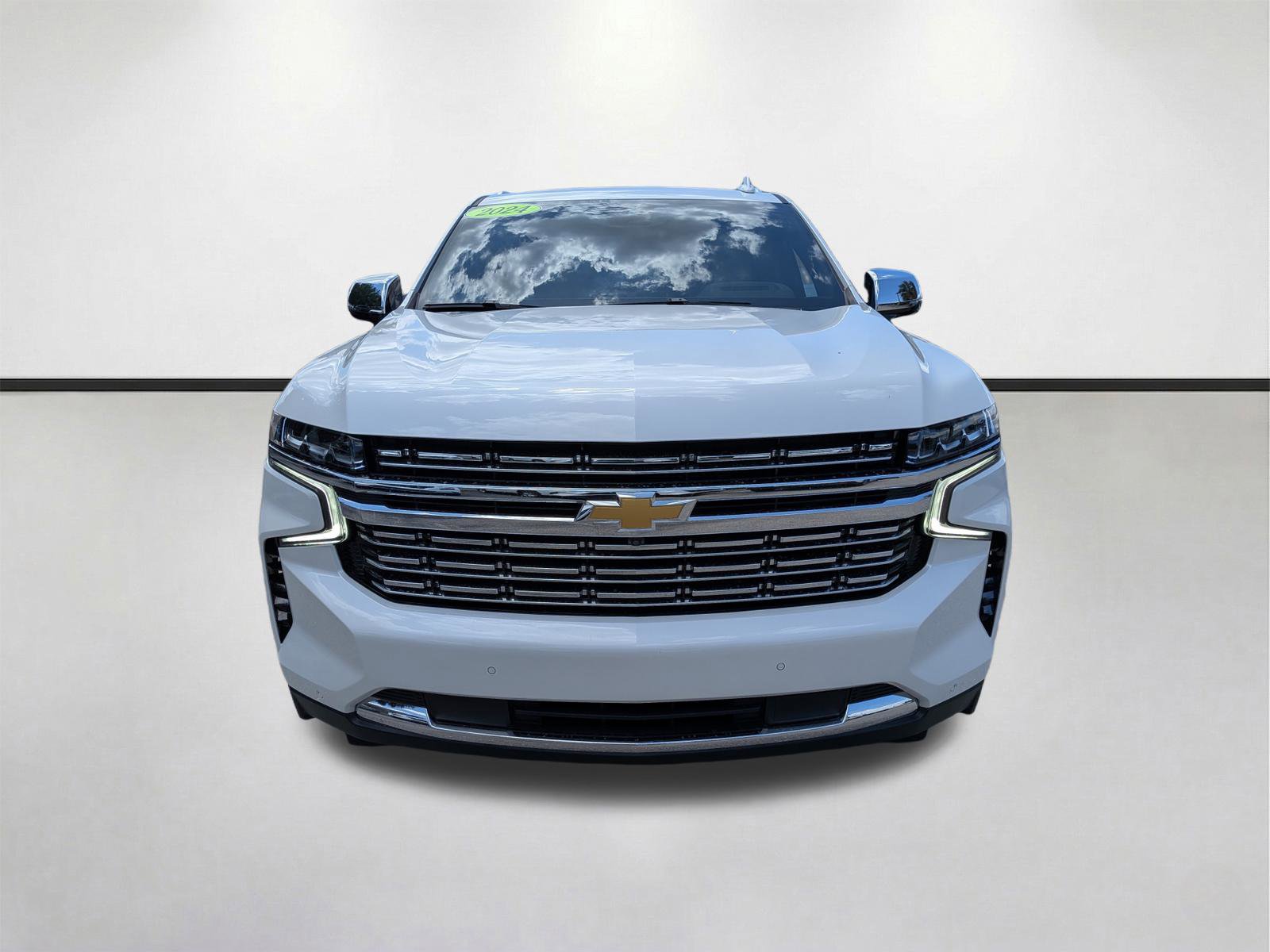 Used 2024 Chevrolet Tahoe Premier w/ Advanced Technology Package RWD image 9