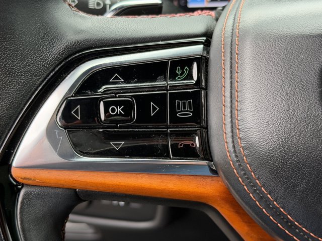 Used 2022 Jeep Grand Cherokee L Summit AWD/4WD image 35