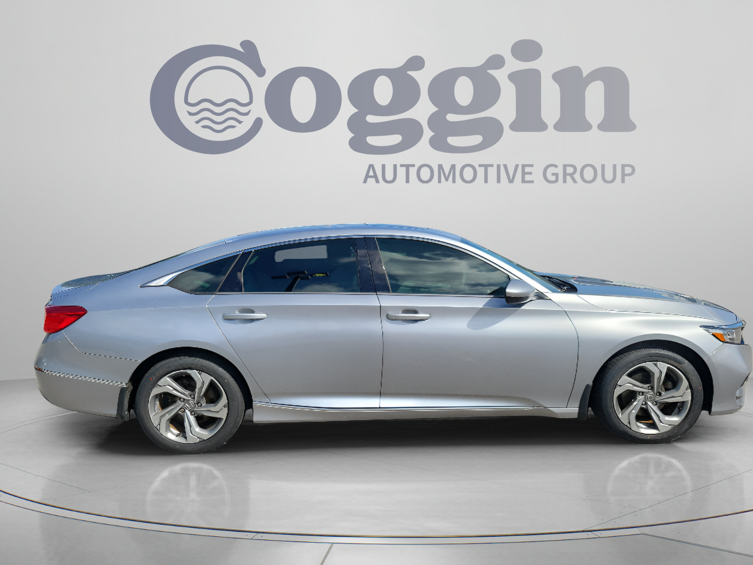 Used 2020 Honda Accord EX image 4