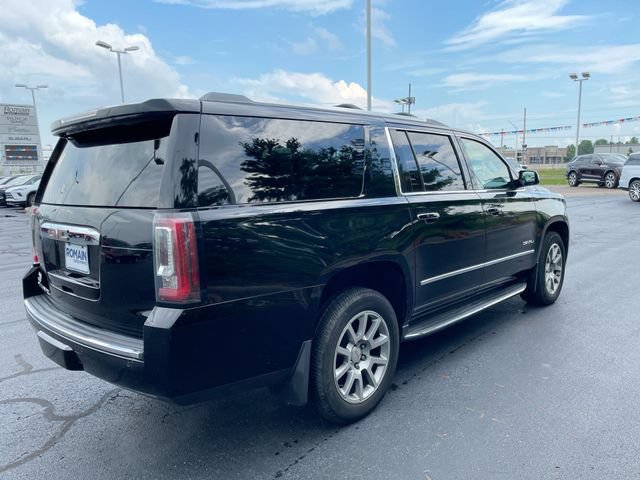 Used 2017 GMC Yukon XL Denali w/ Open Road Package AWD/4WD image 5