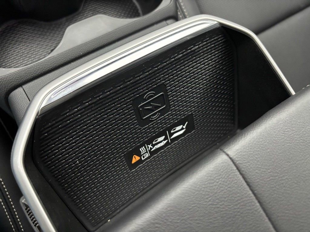 New 2026 GMC Terrain Elevation w/ Elevation Premium Package image 10