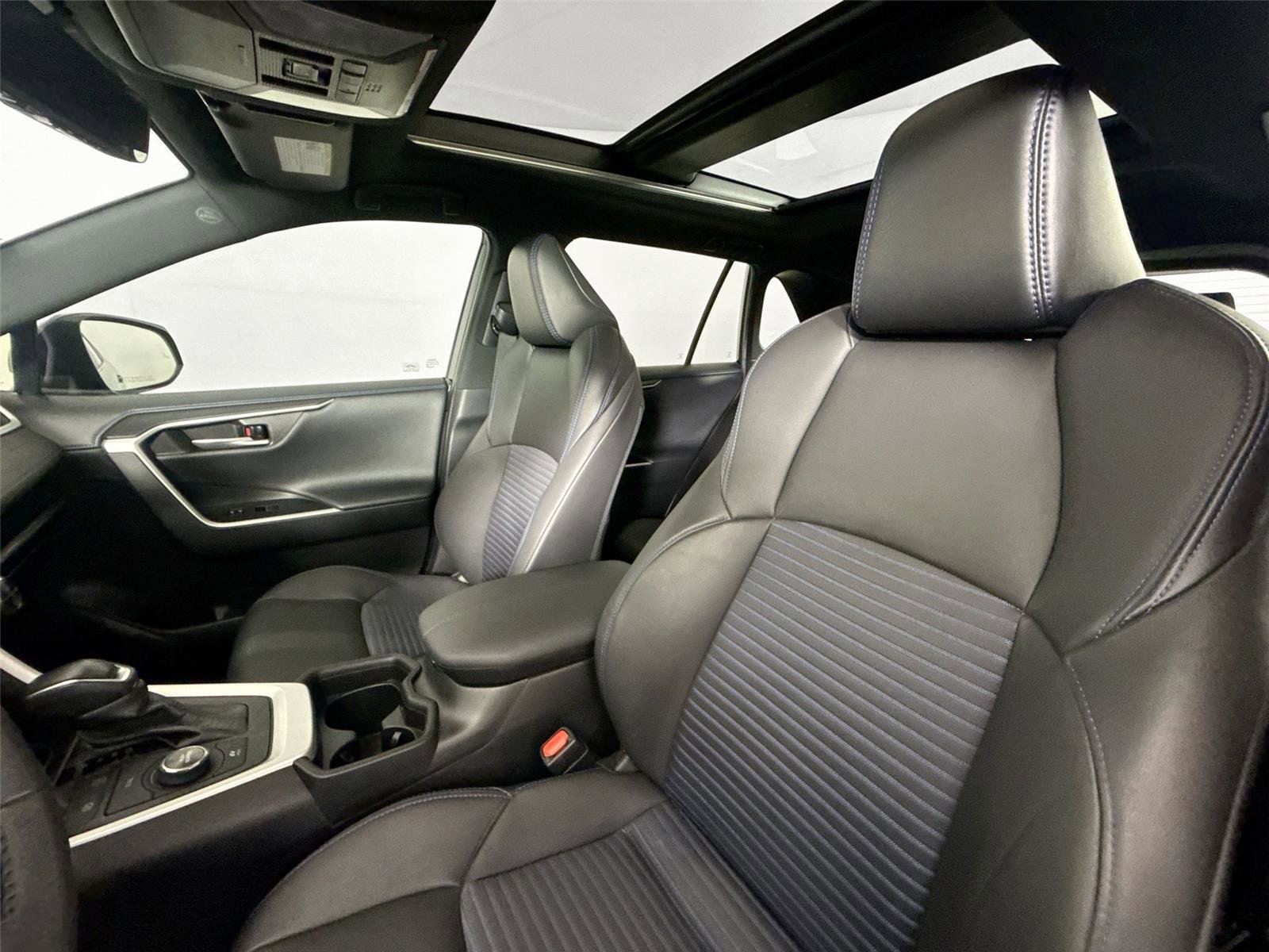 Certified 2021 Toyota RAV4 XSE image 3