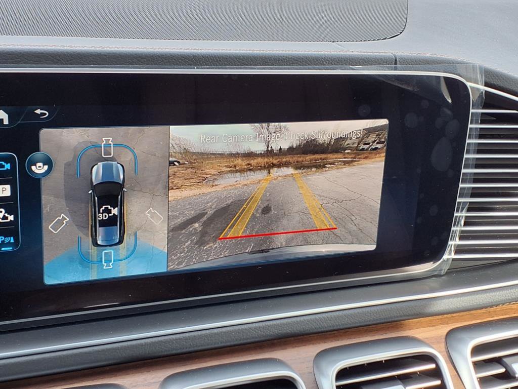 New 2025 Mercedes-Benz GLS 450 4MATIC image 17