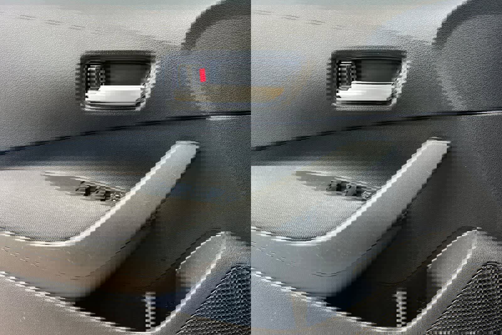 Used 2020 Toyota Corolla LE image 15