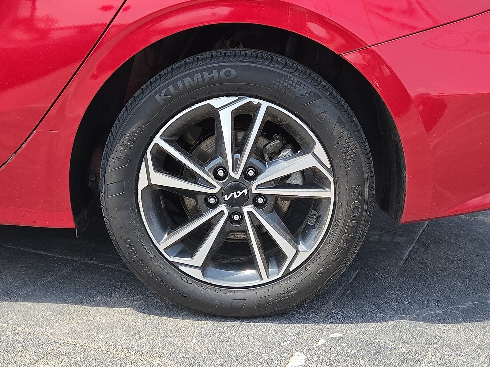 Used 2024 Kia Forte LXS FWD image 5