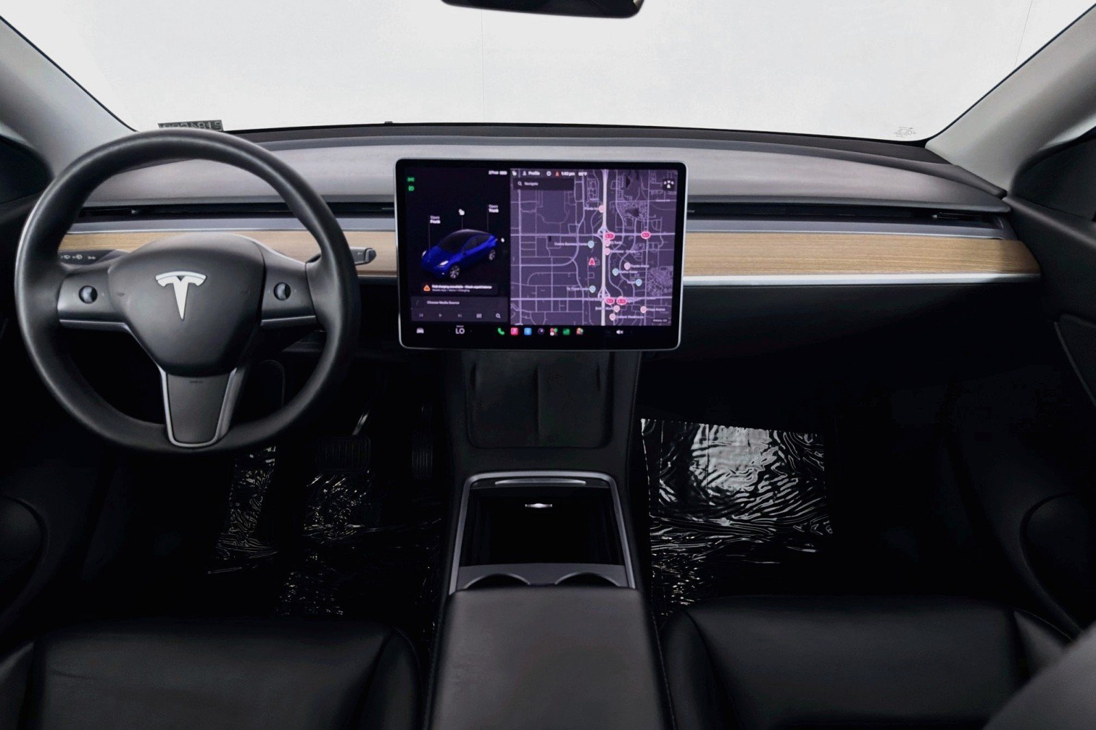 Used 2022 Tesla Model Y Long Range AWD/4WD image 5
