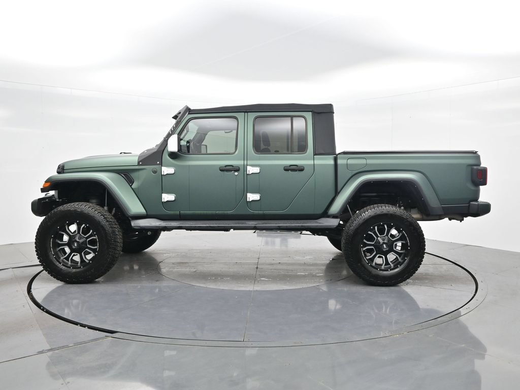 Used 2023 Jeep Gladiator Sport AWD/4WD image 9