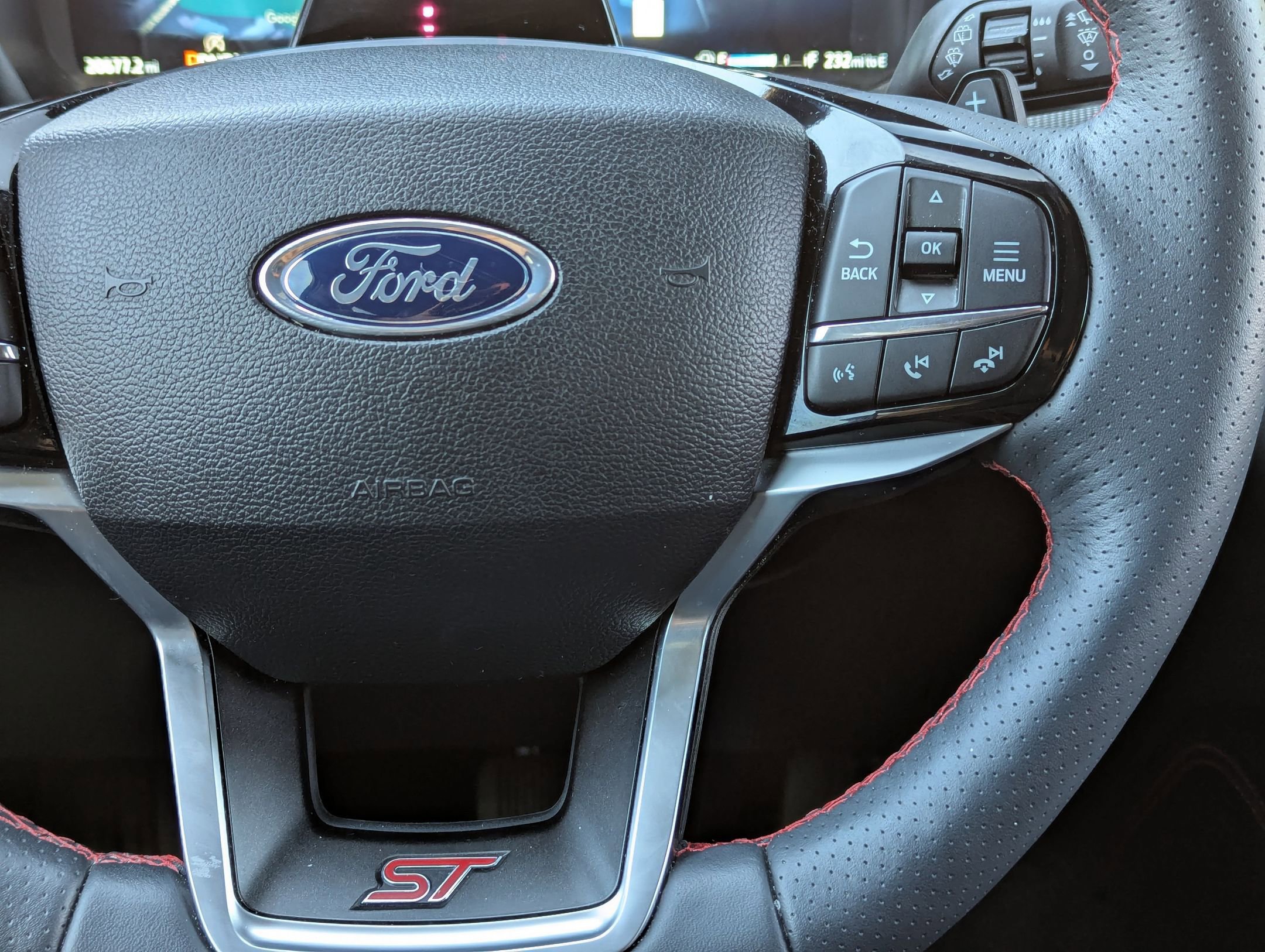 Used 2025 Ford Explorer ST image 22