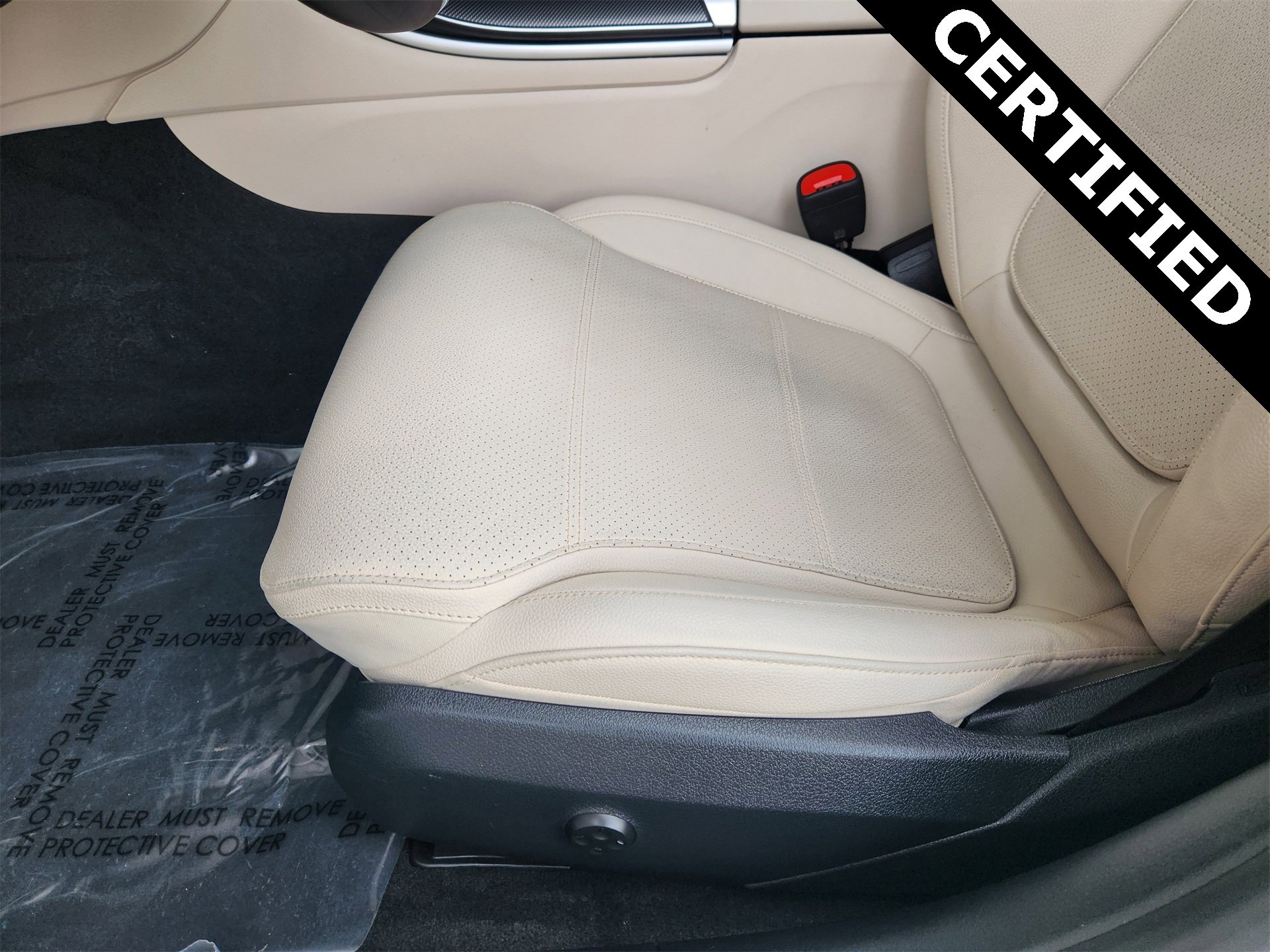 Certified 2025 Mercedes-Benz C 300 Sedan image 25