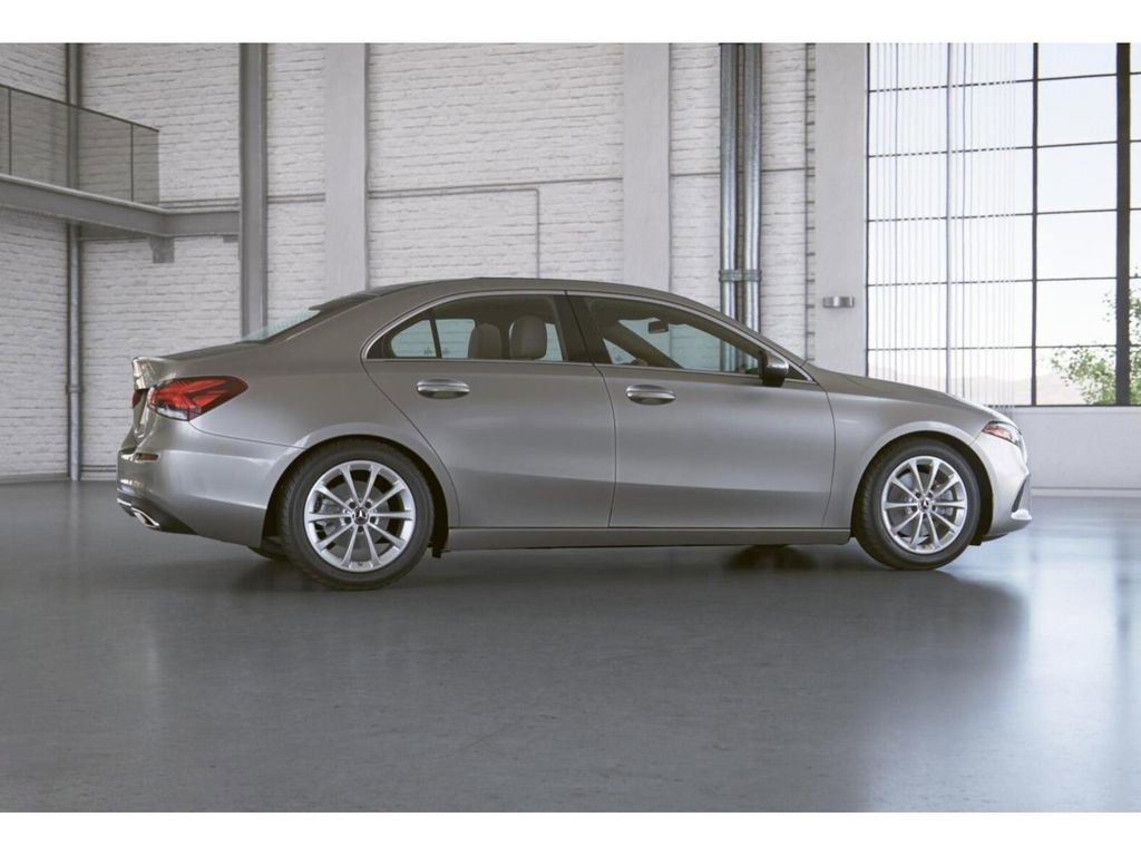 Certified 2020 Mercedes-Benz A 220 4MATIC image 19