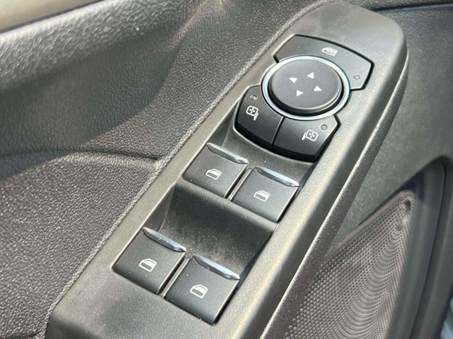 Used 2022 Ford Escape SE w/ SE Sport Appearance Package AWD/4WD image 18