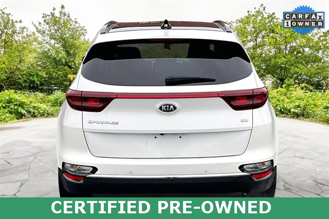 Certified 2022 Kia Sportage EX w/ EX Technology Package image 4