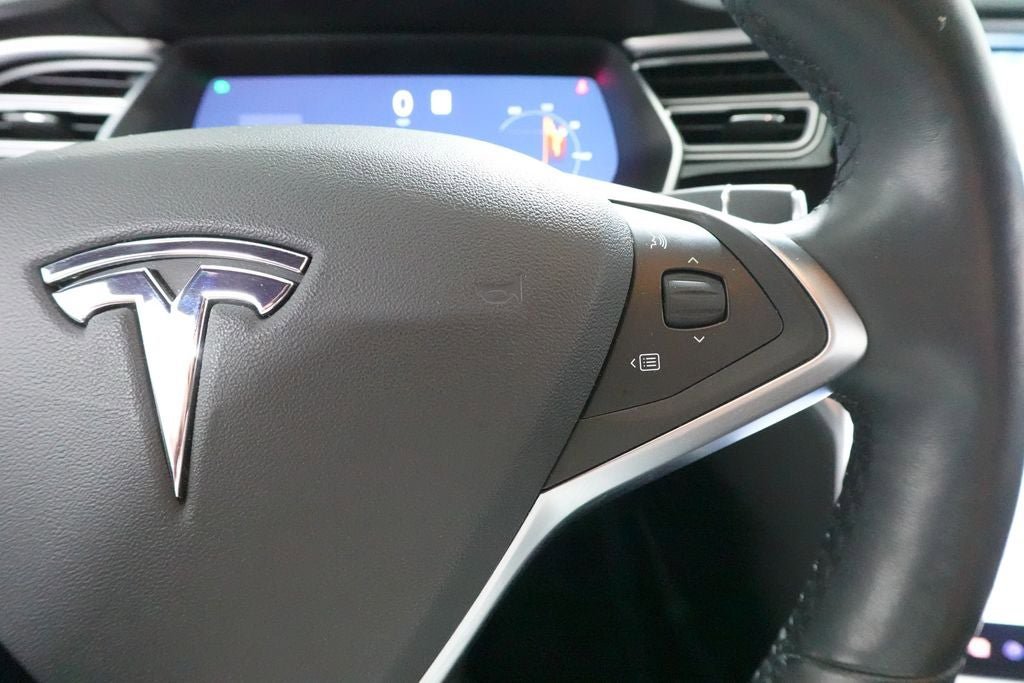 Used 2016 Tesla Model S 70D AWD/4WD image 13