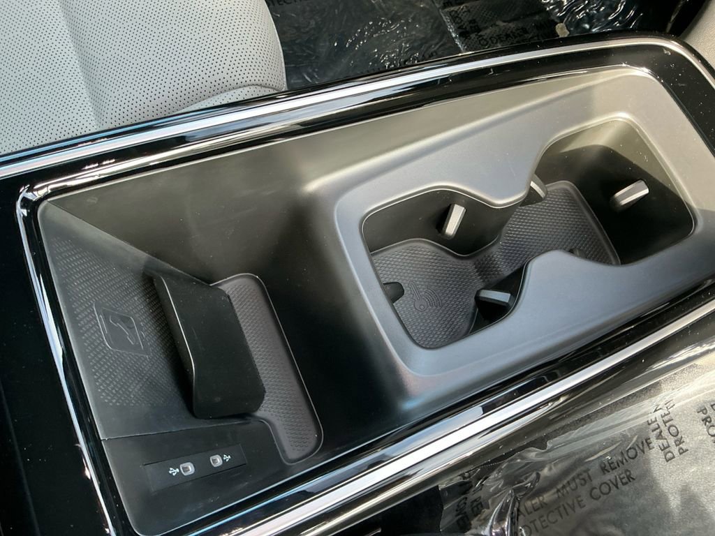 New 2026 Volkswagen ID.4 Pro S Plus image 17