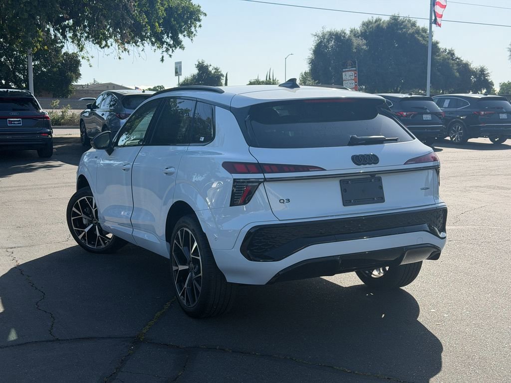 New 2026 Audi Q3 quattro 2.0T AWD/4WD image 10