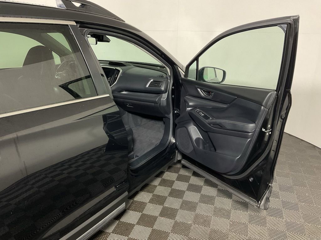 Used 2023 Subaru Ascent Limited image 34