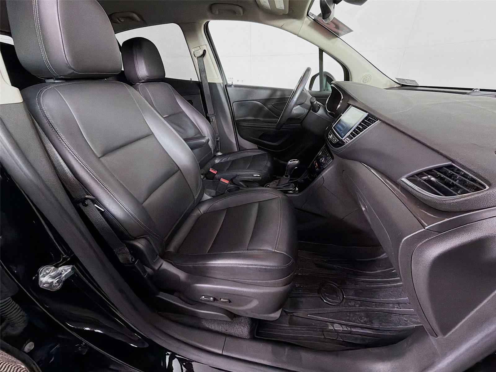 Used 2019 Buick Encore Essence w/ Safety Package II image 26