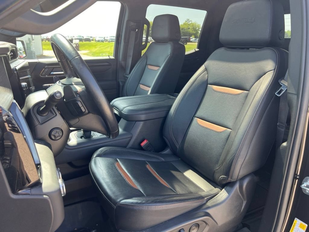 Used 2023 GMC Sierra 1500 AT4 w/ AT4 Premium Package AWD/4WD image 25