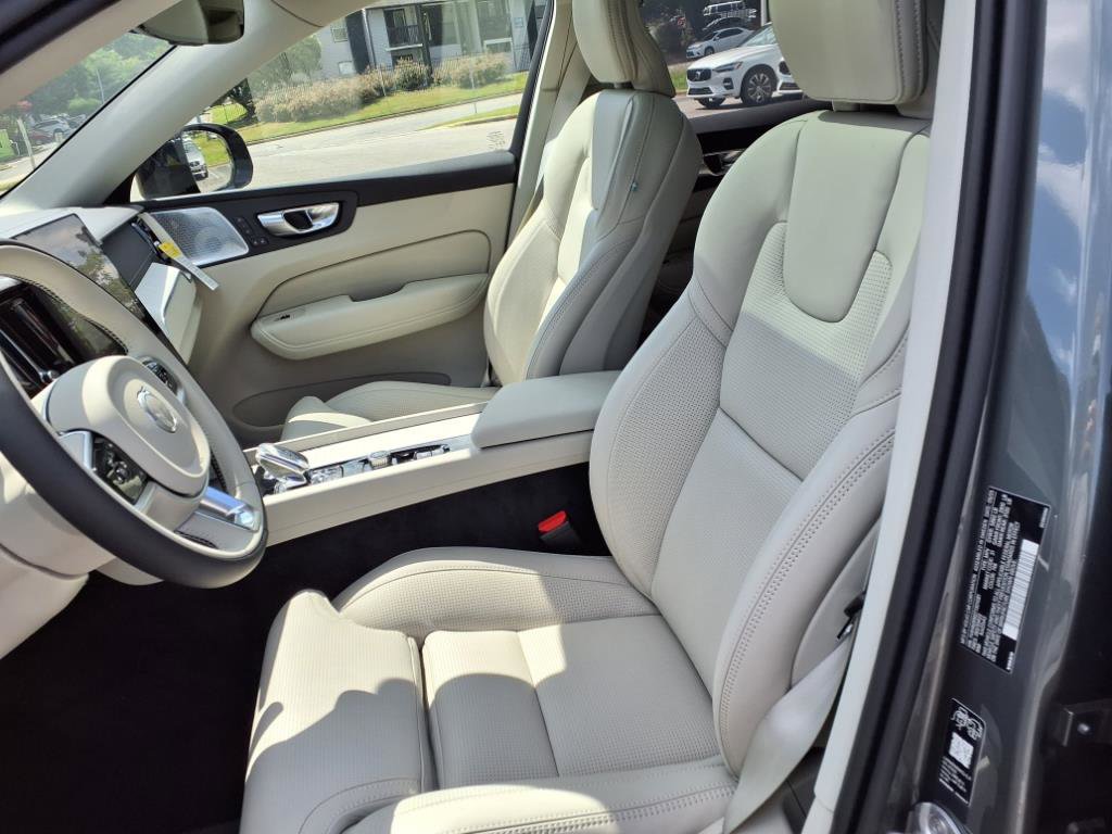 New 2026 Volvo XC60 T8 Ultra image 19