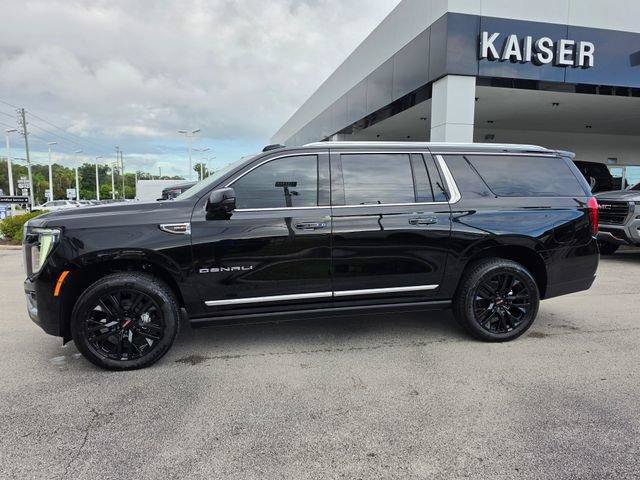 New 2026 GMC Yukon XL Denali w/ Sun & Power Step Package AWD/4WD image 2